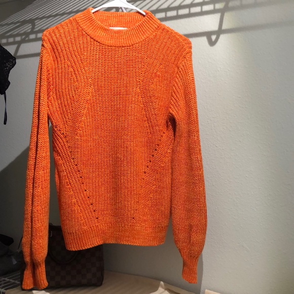 H&M Sweaters - 🔥H&M women’s sweater small